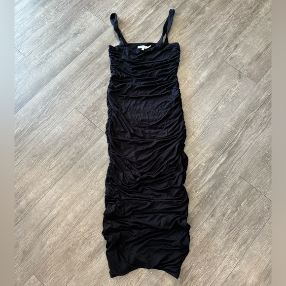 GOOD AMERICAN ruched sleeveless maxi dress 🖤 - Picture 13 of 15